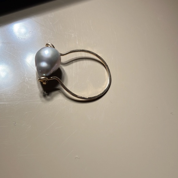 solid 14K gold fill ring with baroque pearl. - Picture 4 of 4